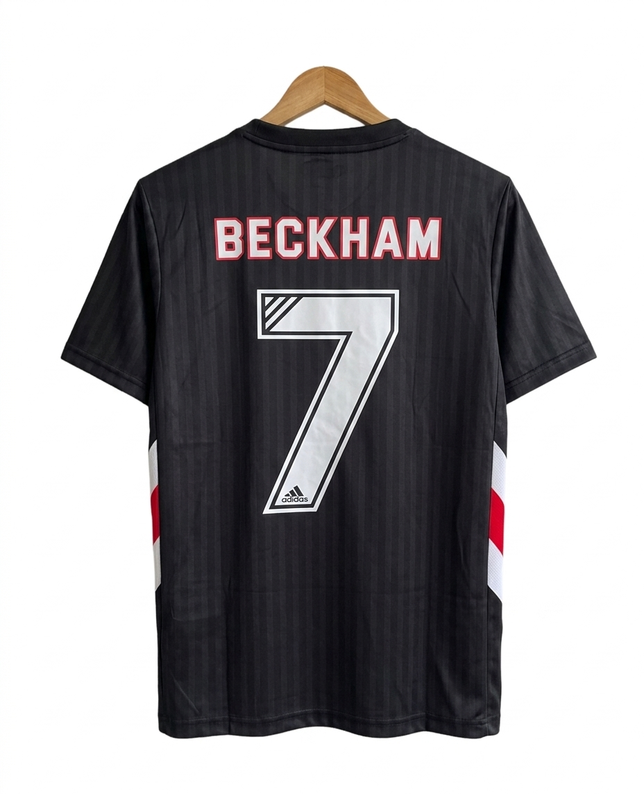 Manchester United2005-07 away Kit Beckham Half Sleeve embroidery -P1712 Ms Retro Store