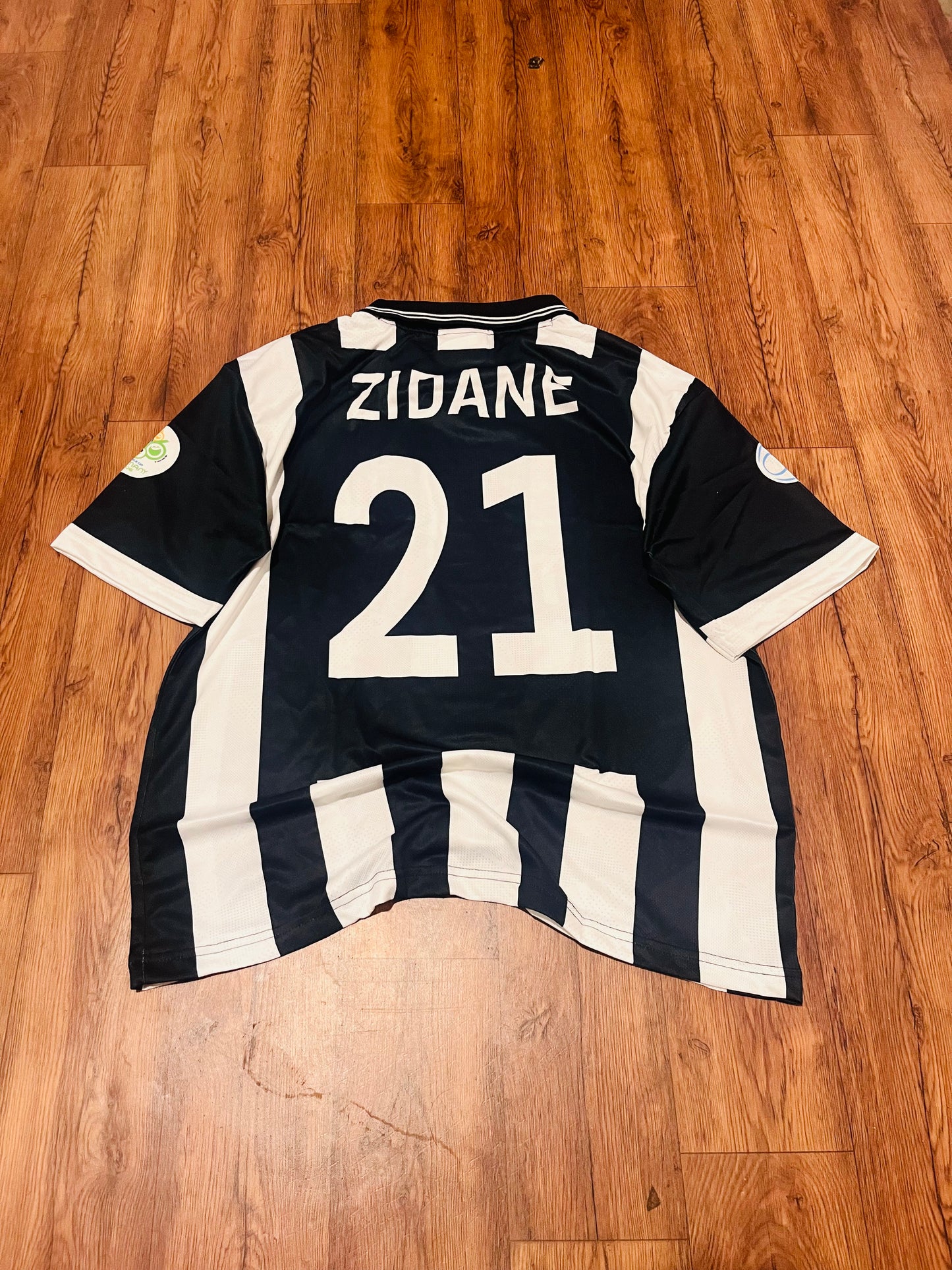 Zidane Juvantes Premium Quality Five Sleeve -