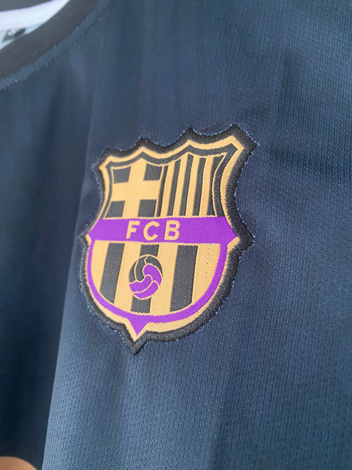 Pedri Barcelona 2026-27 Away kit embroidery half sleeve - P2552