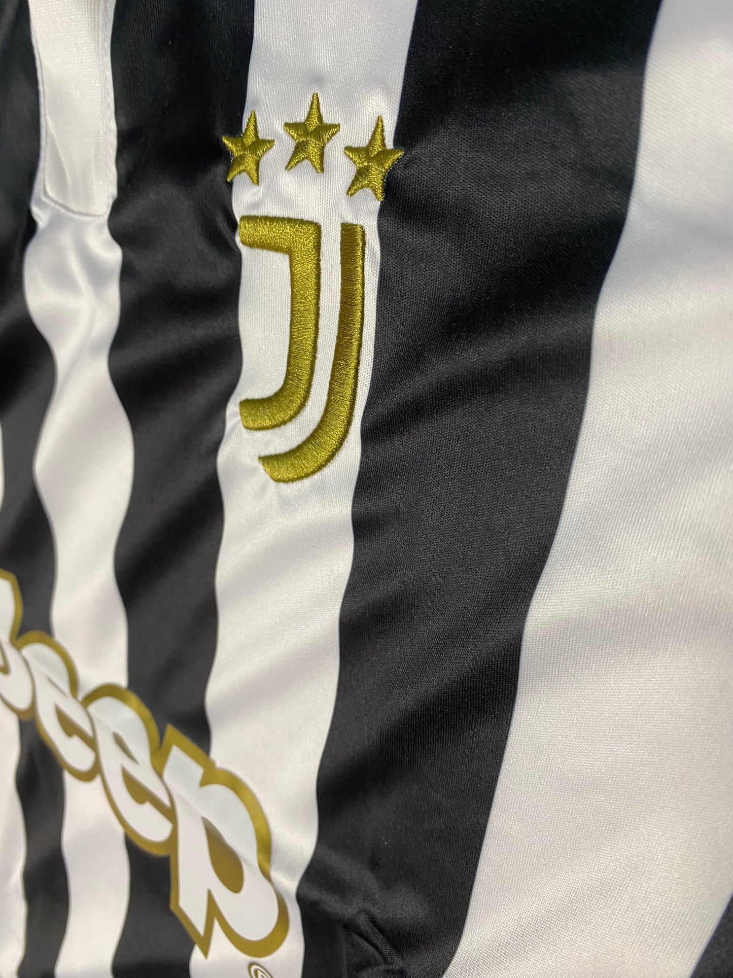 Juventus Fan version 2026/27 Home kit half sleeve Collar - P2395