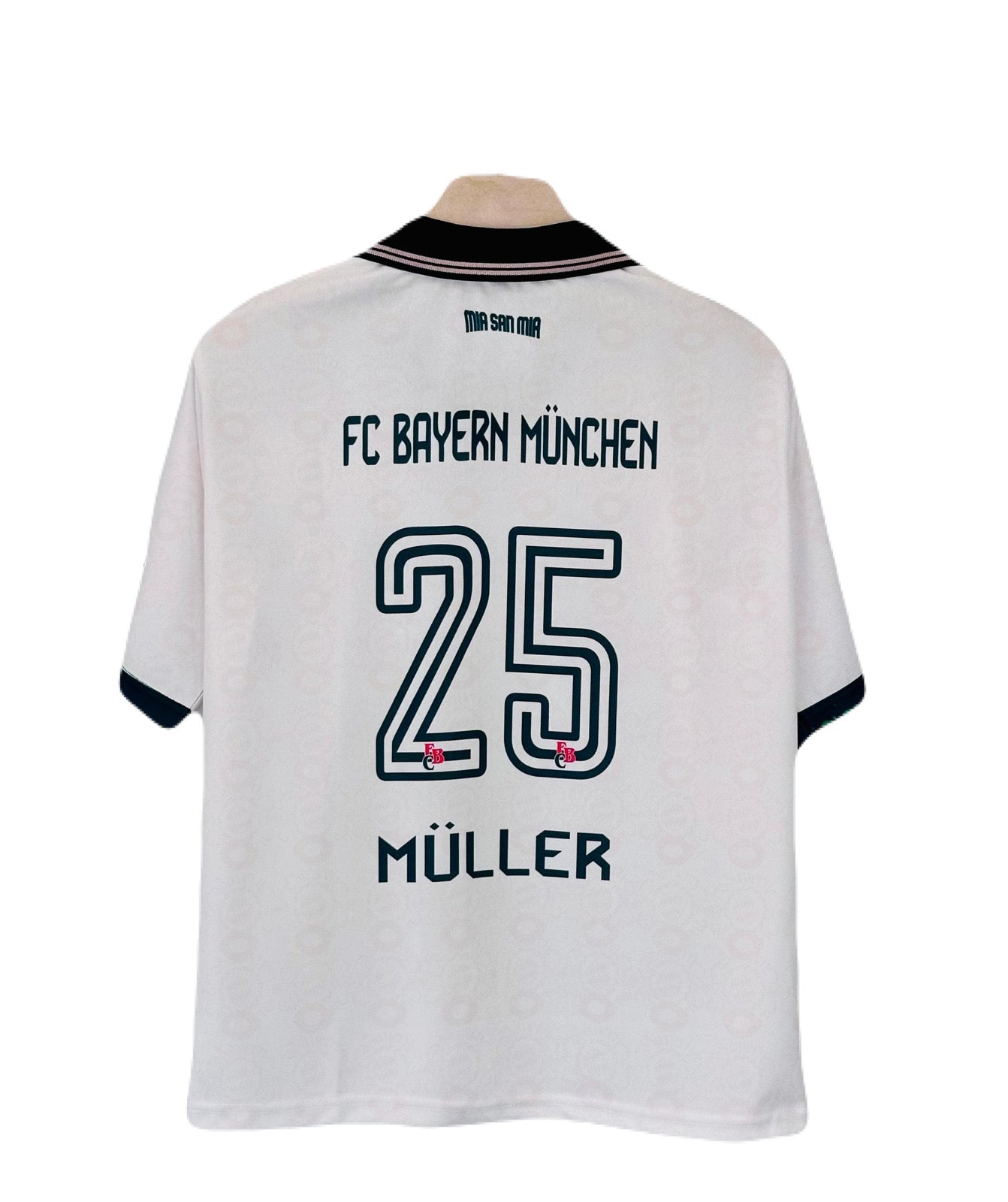 FC Bayern München 2025/26 away jersey Muller Five Sleeve Collar Sublimation - Ms Retro Store