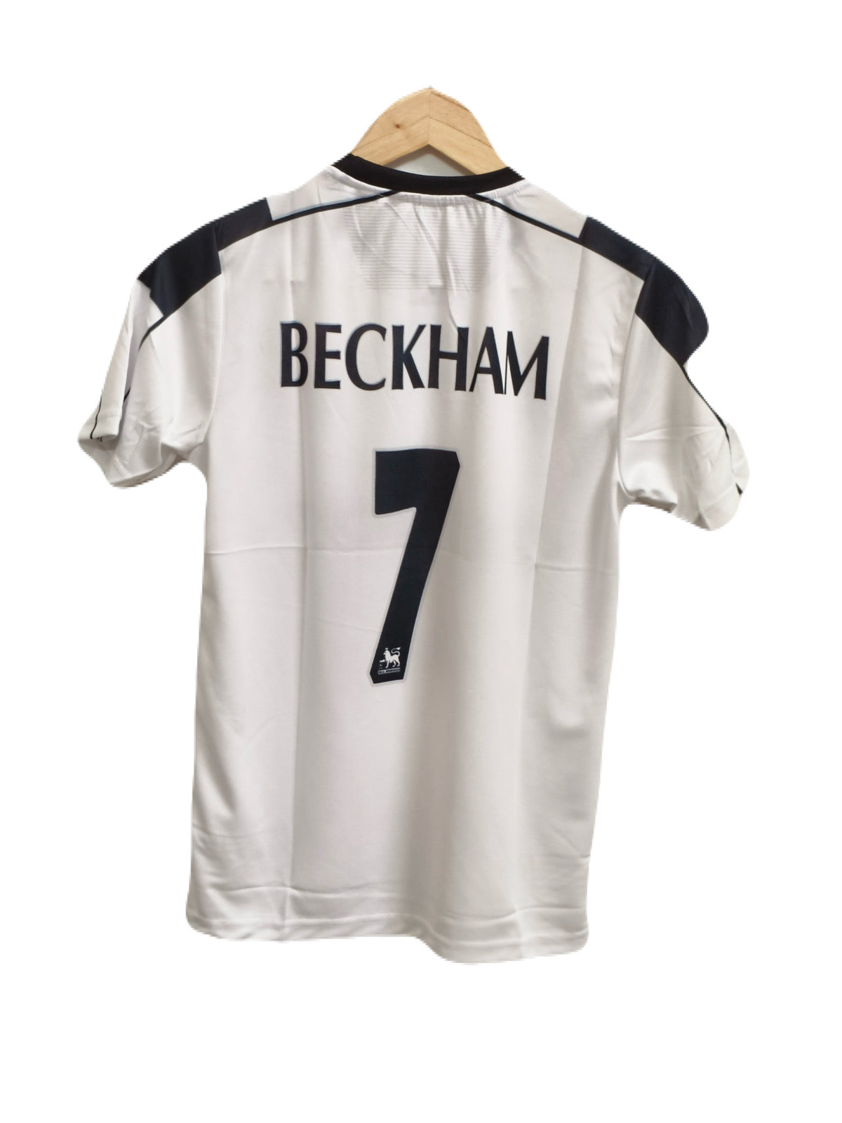United 1999/2000 third kit half sleeve beckham P106 - ms retro store