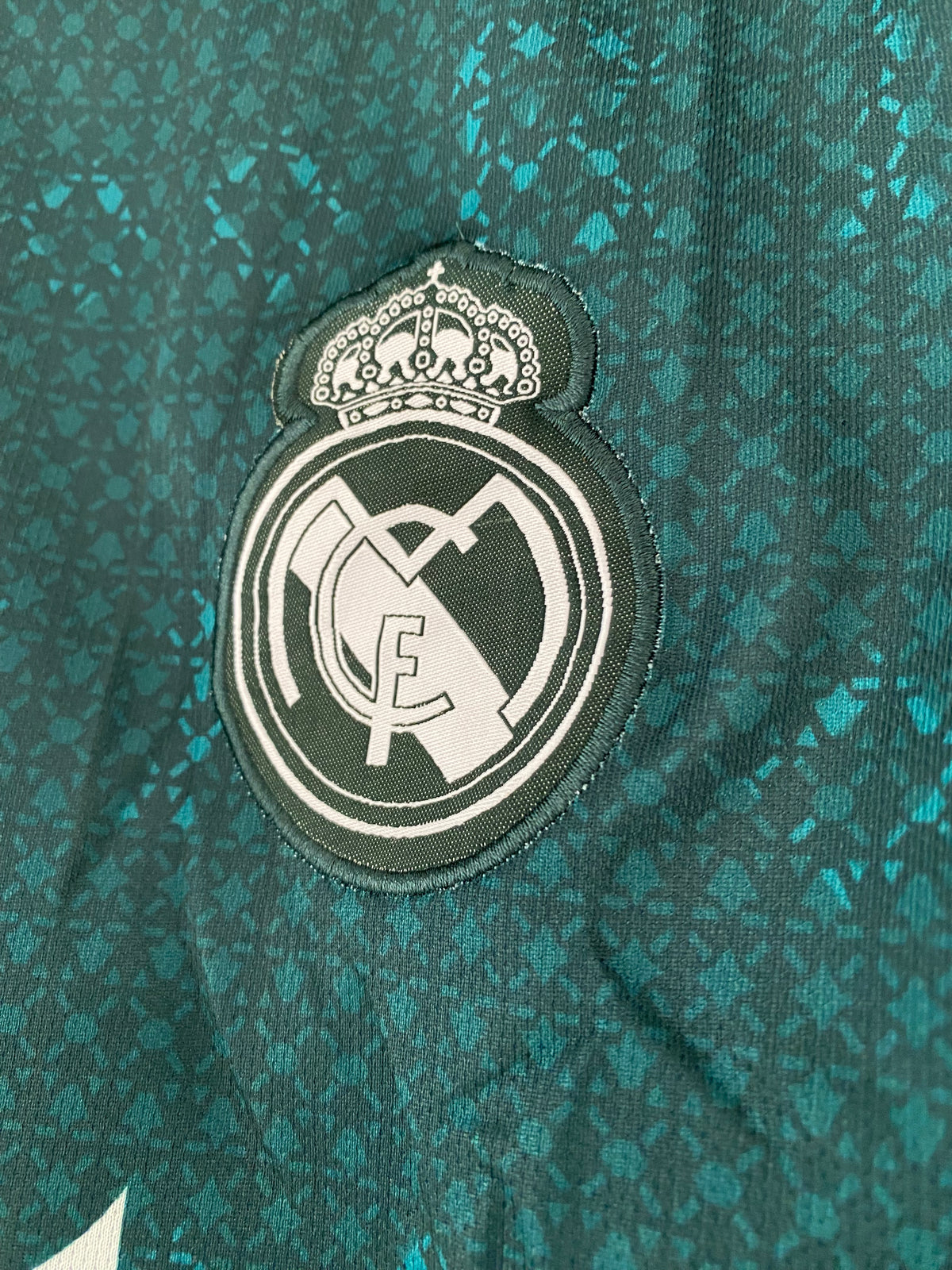 Bellingham Real Madrid 2026-27 away kit embroidery half sleeve - P2560