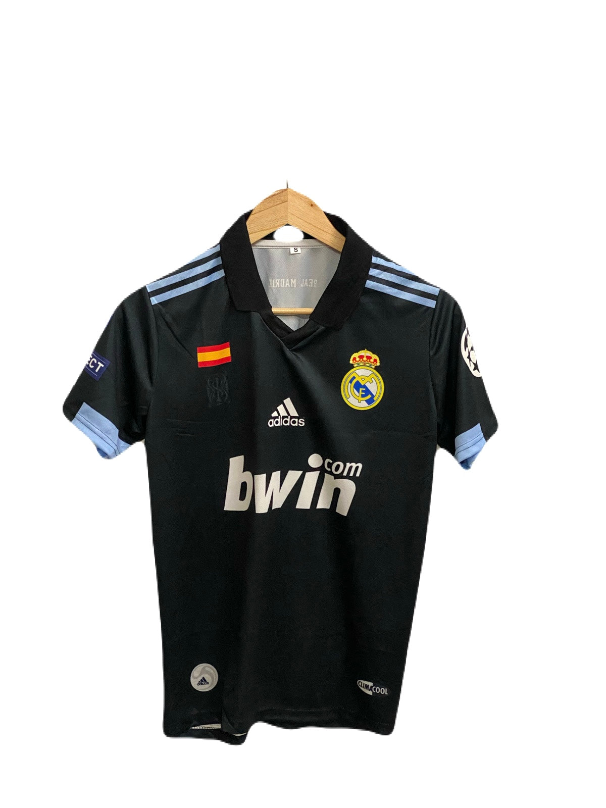 REAL MADRID 2009-10 AWAY KIT Kaka - ms retro store