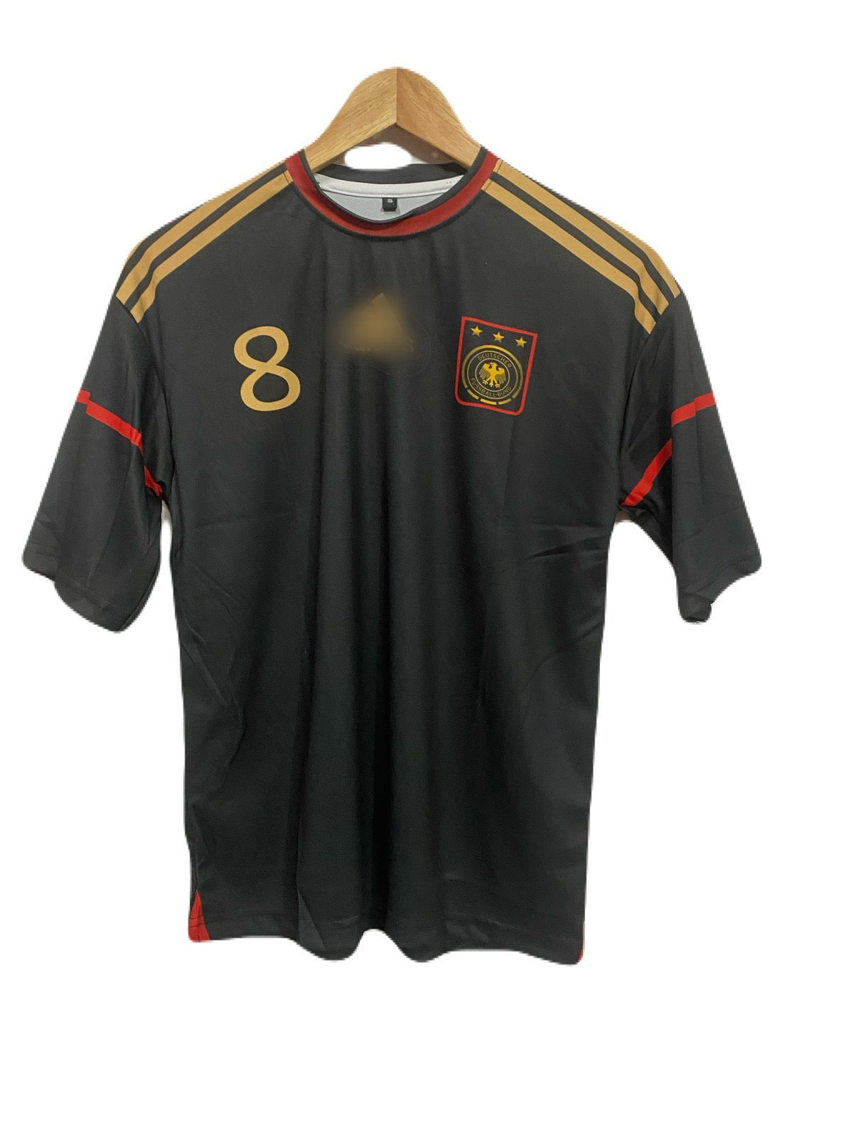 Germany 2010 Away Five sleeve ozil Loosefit - P46 - Ms Retro Store