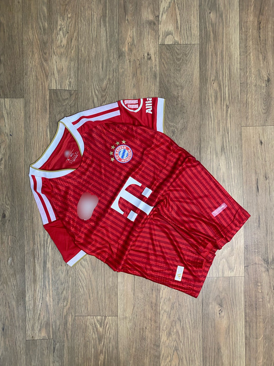 Bayern player version 2026/27 Home kit half sleeve  - P2509