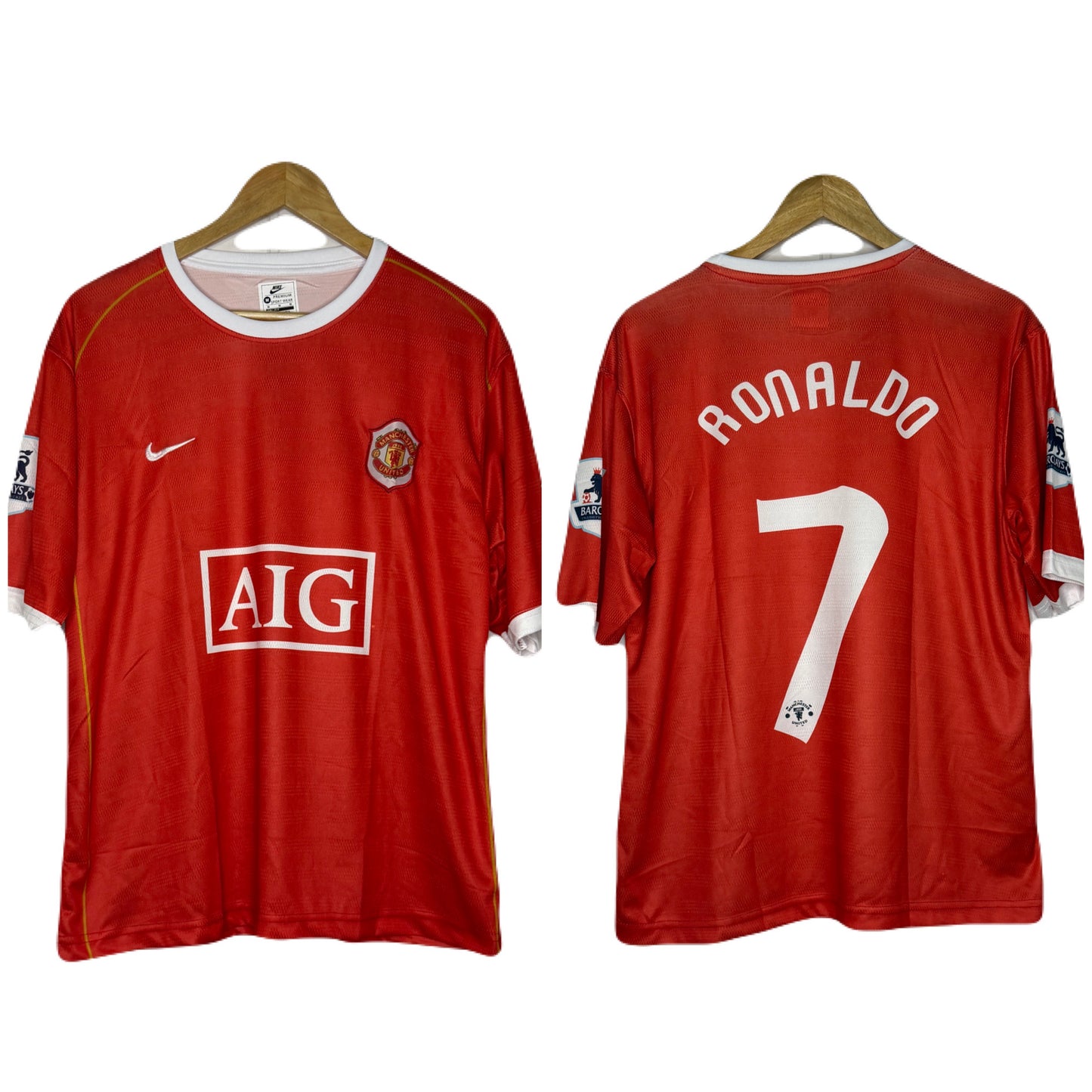 Manchester United 2006-07 Home kit Ronaldo Embroidery Half Sleeve  - P788 - Ms Retro Store