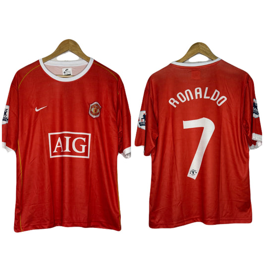 Manchester United 2006-07 Home kit Ronaldo Embroidery Half Sleeve  - P788 - Ms Retro Store