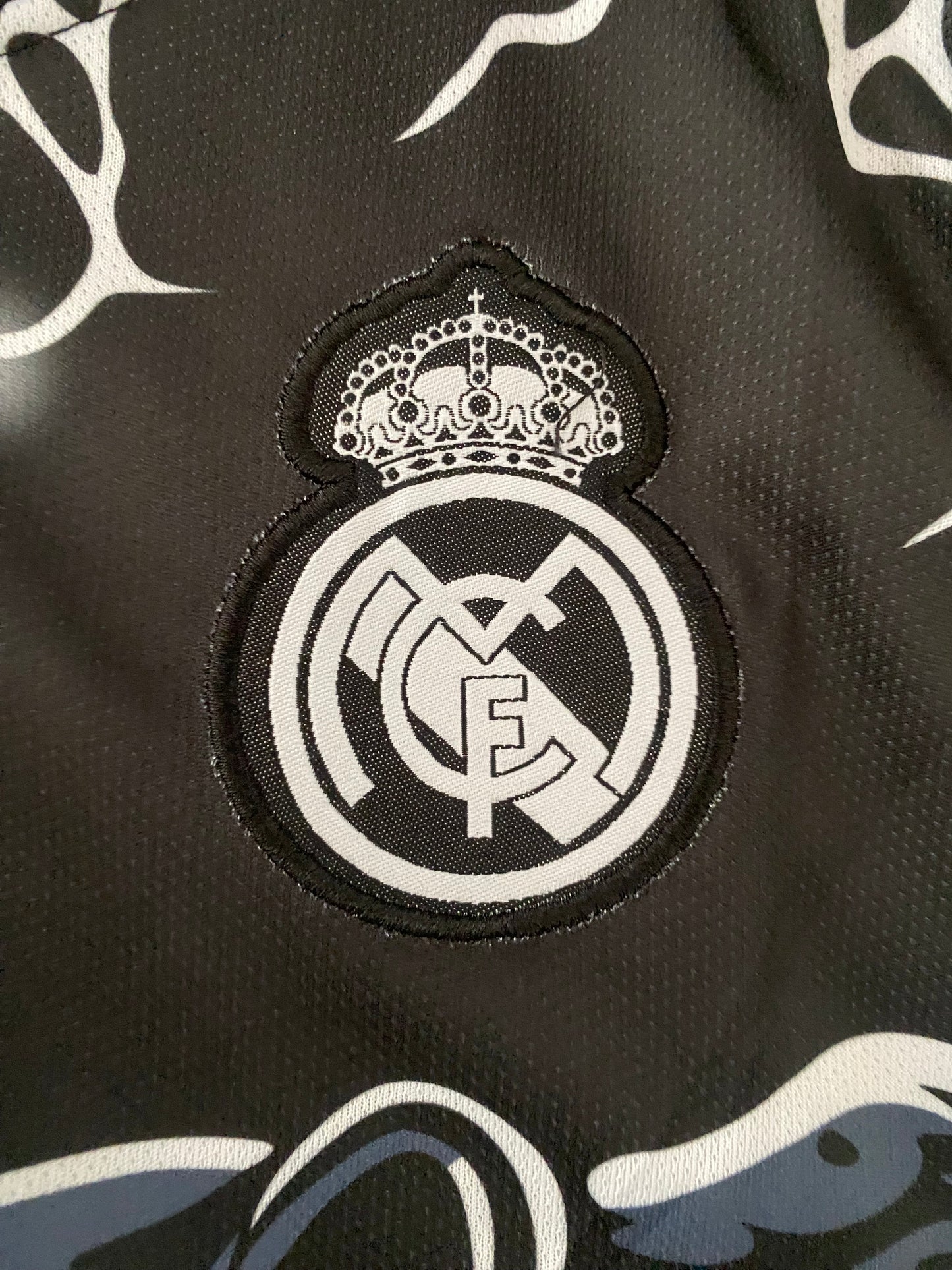 Real madrid plain back sleevless bibs embroidery - P2091