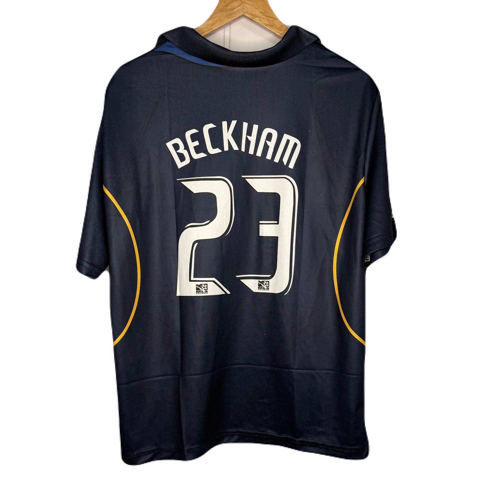 激レア　美品　LA GALAXY BECKHAM ユニフォーム La Galaxy Away kit 2007-08 Beckham Five Sleeve - P833 Ms Retro