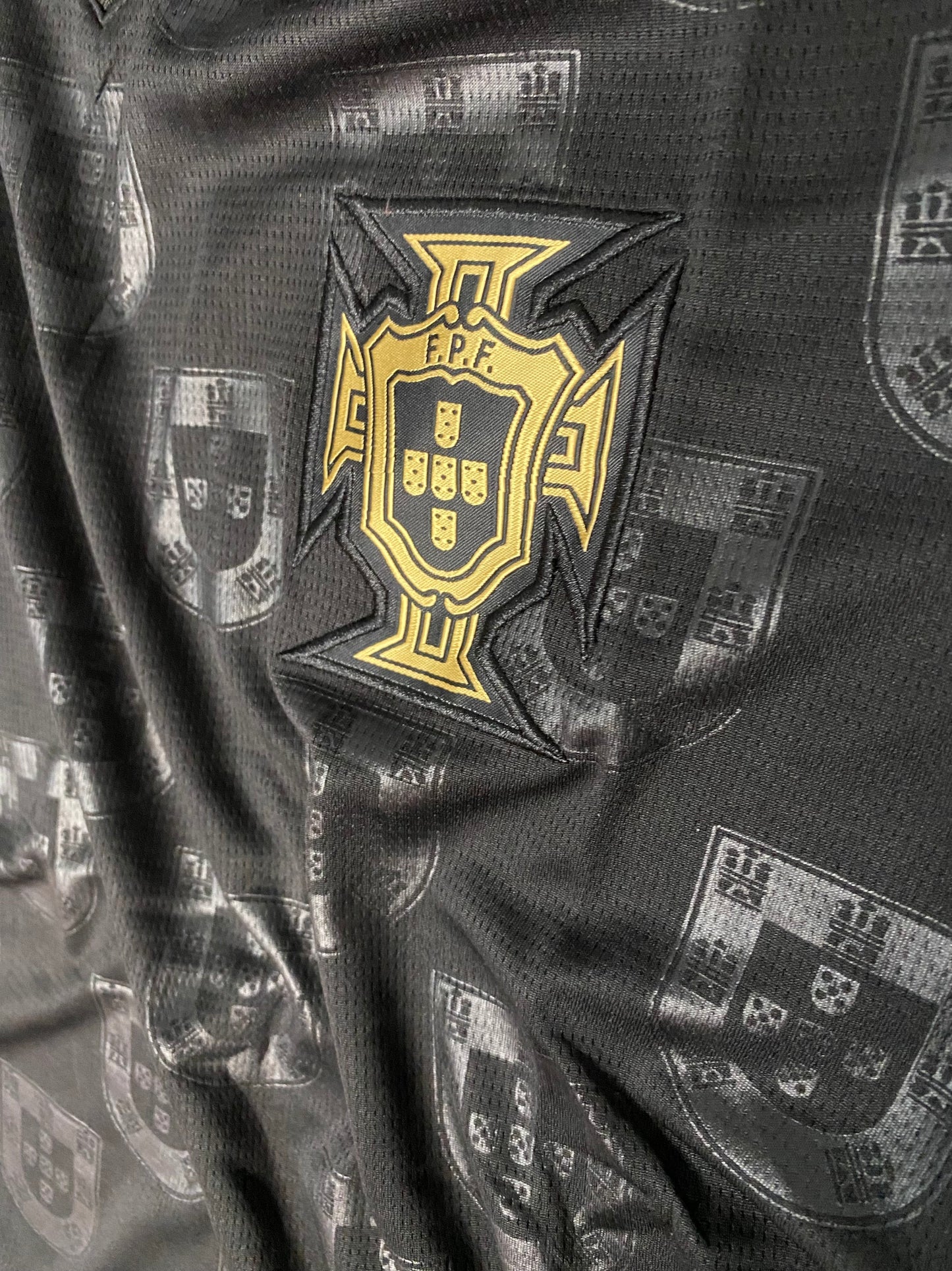 Portugal Fan version 2025/26 special edition kit half sleeve Collar - P2394
