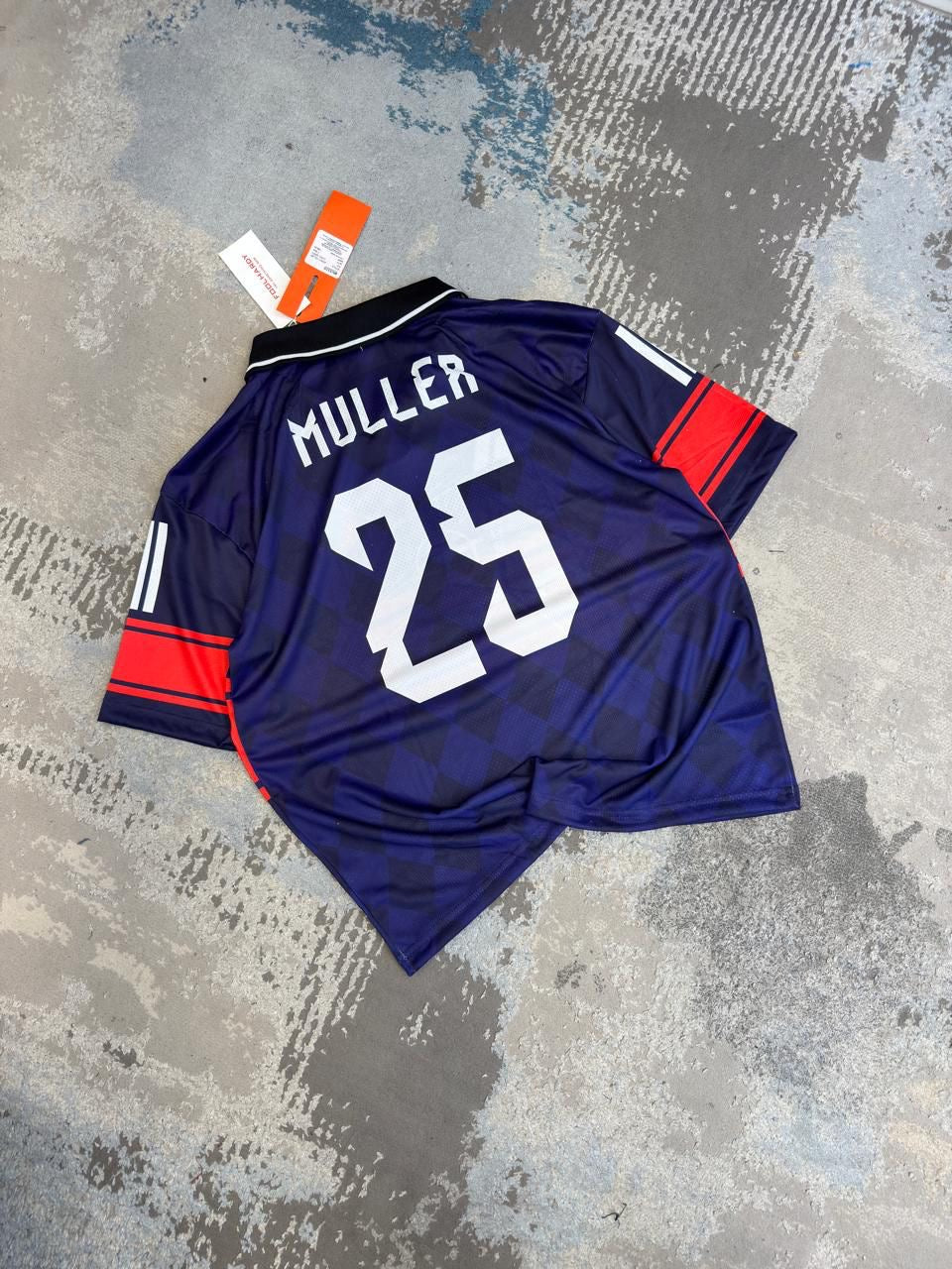Bayern Munich 1997-99 Kit Home Muller Five Sleeve - Ms Retro Store