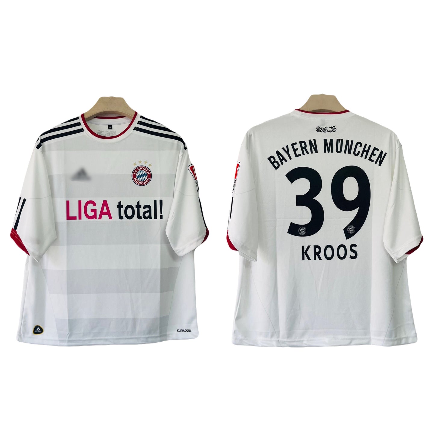 Bayern Munich 2010-11 Away kit Kroos Five Sleeve - Ms Retro Store