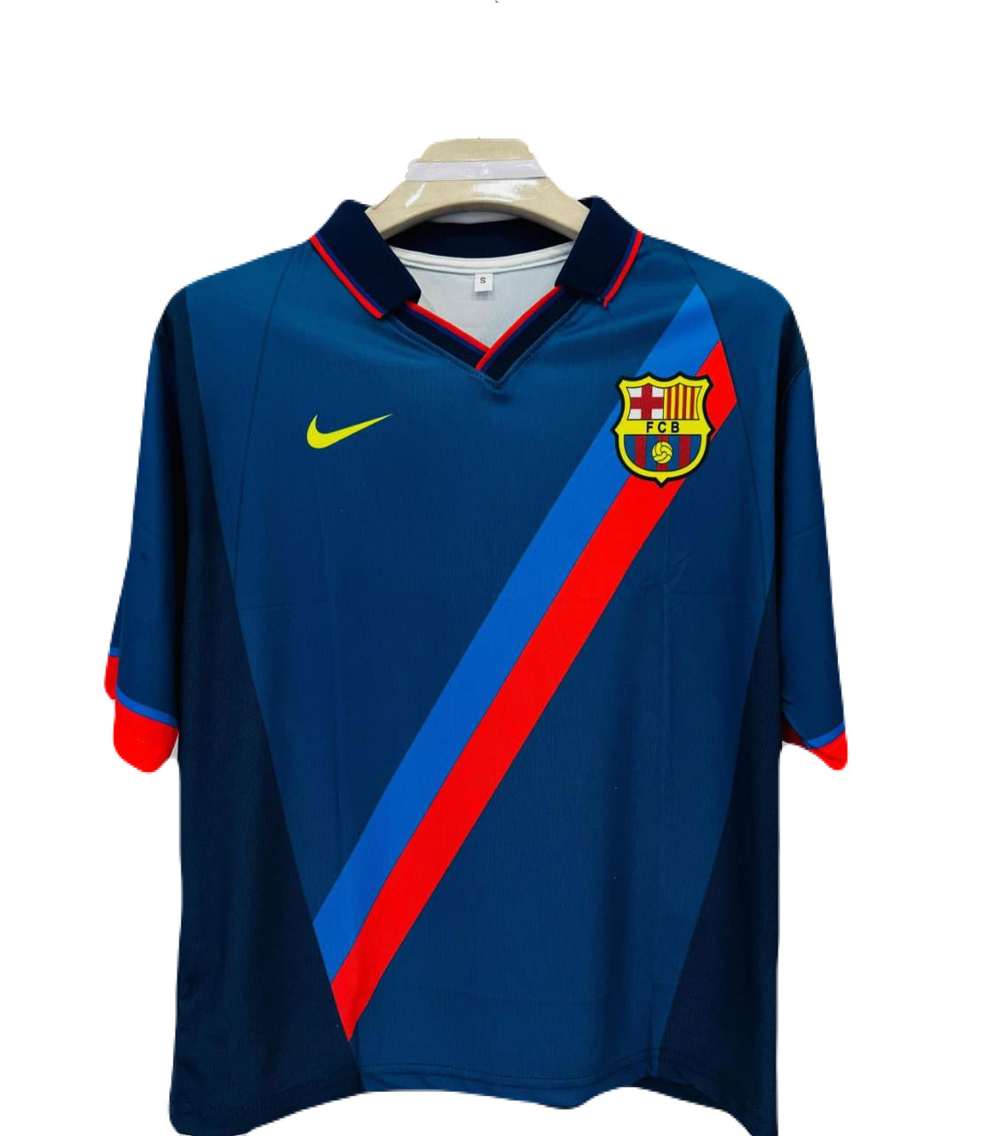 Barcelona 2003/04 Ronaldinho third kit five sleeve collar - ms retro store