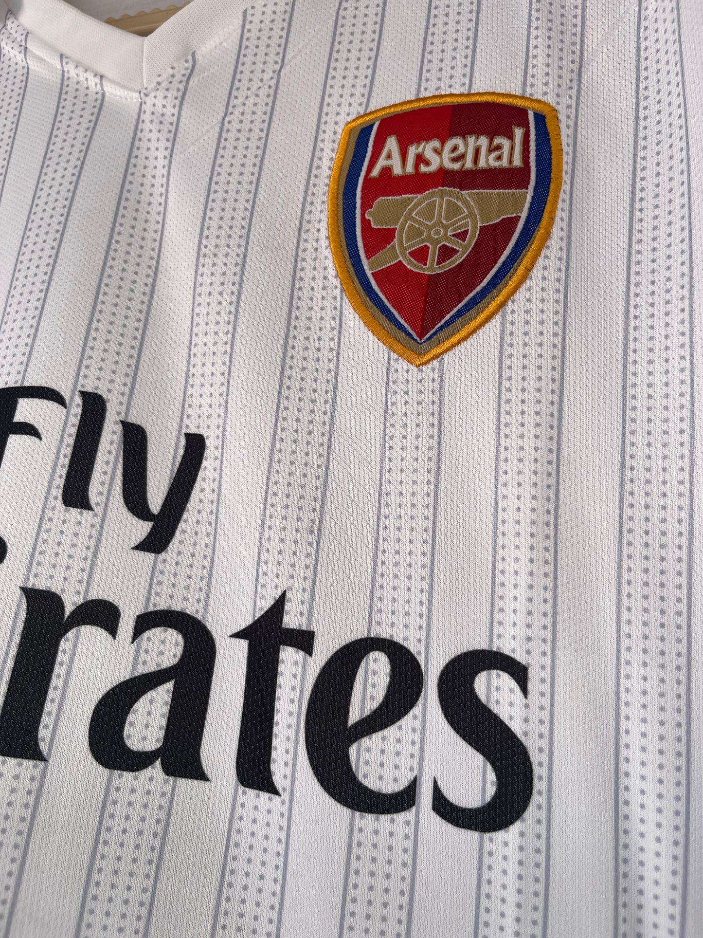 Arsenal 2006-2007 Arshavin Away  kit Half Sleeve collar Embroidery - P1560 Ms Retro Store