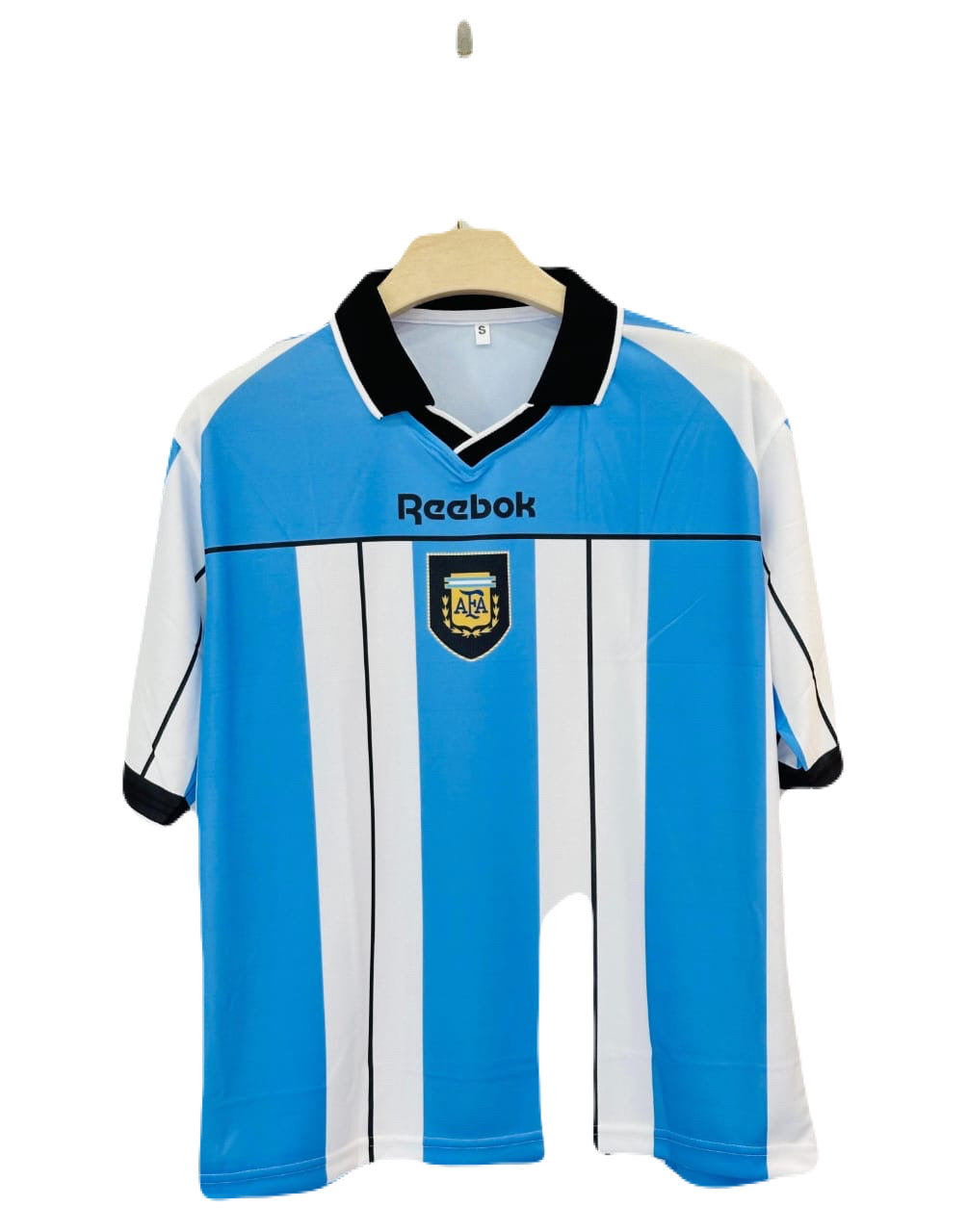 Argentina 2000-01 Home kit Plain back  P362 - Ms Retro Store
