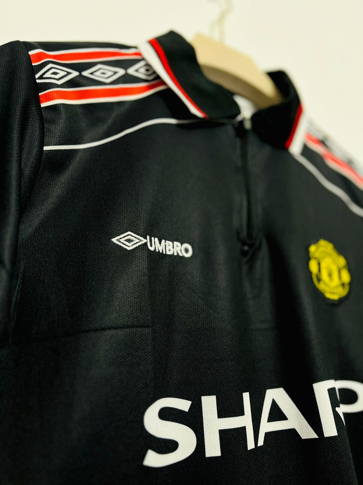 Manchester United 1998-99 Beckham Zip Half sleeve - Ms Retro Store