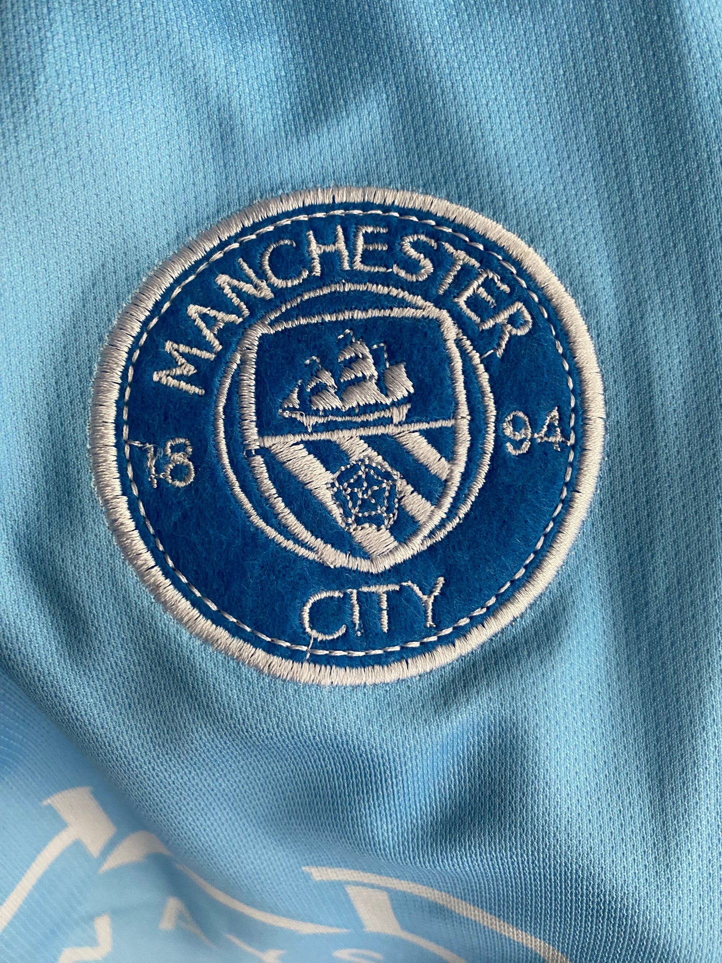 Halland Manchester City 2026/27 Half Sleeve embroidery jersey - P2105