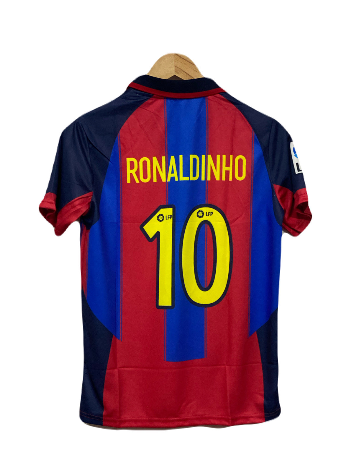 Fc Barcelona 2003-04 Home kit Ronaldinho Half sleeve P517 - Ms Retro Store