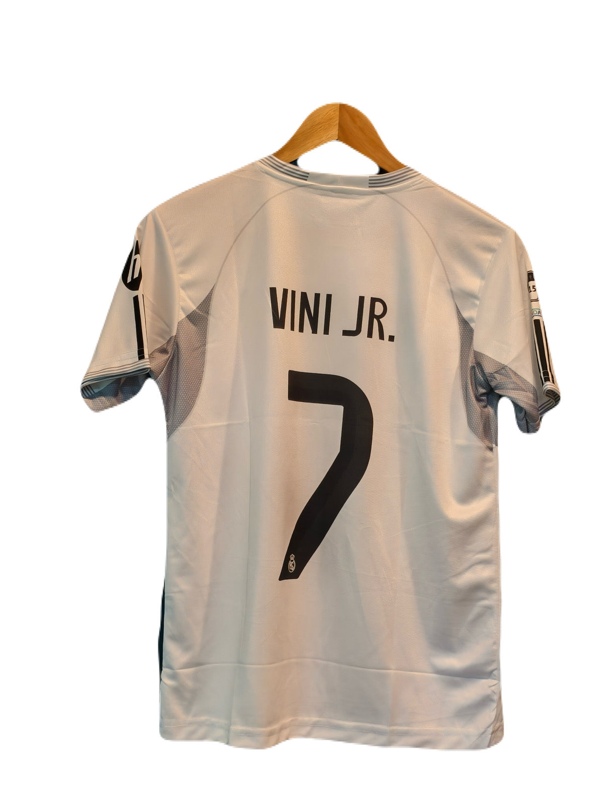 Real madrid 2025/26 home jersey vini jr  - Ms retro store