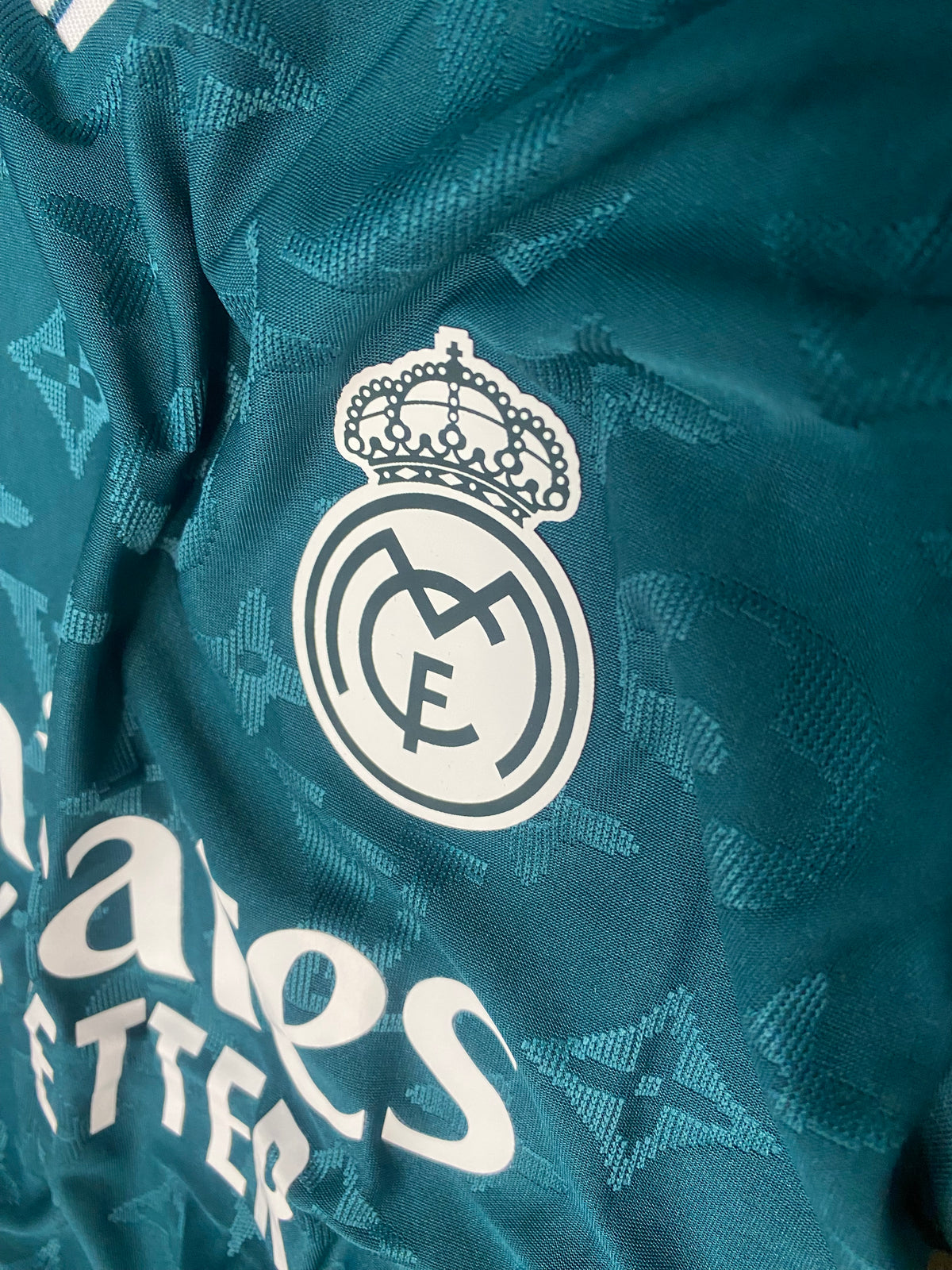 Real Madrid player version 2026/27 away kit half sleeve  - P2528