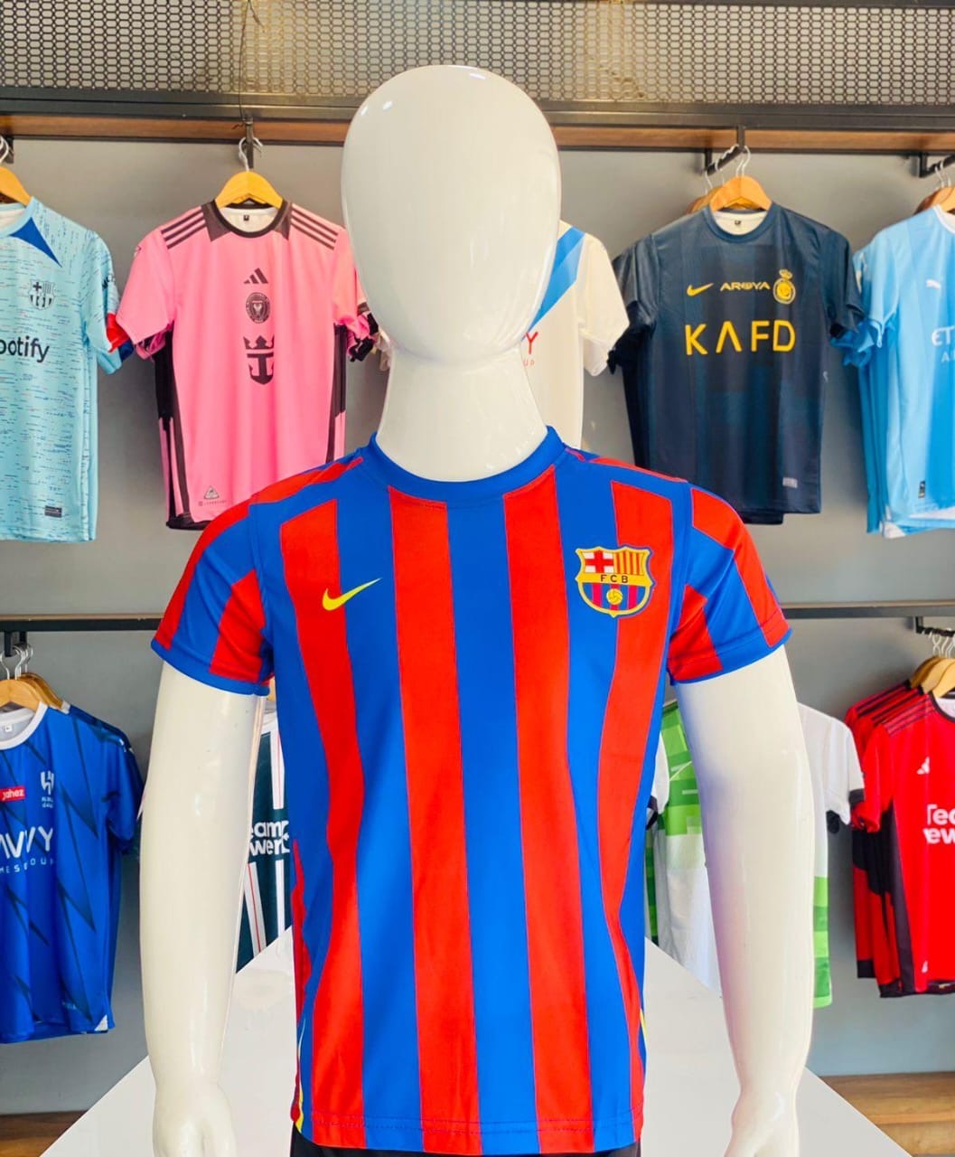 Kids sports jersey  messi barca half sleeve