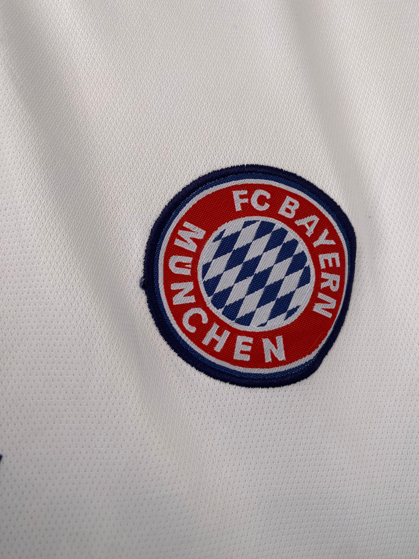 Musiala Bayern Five sleeve collar embroidery - P2304