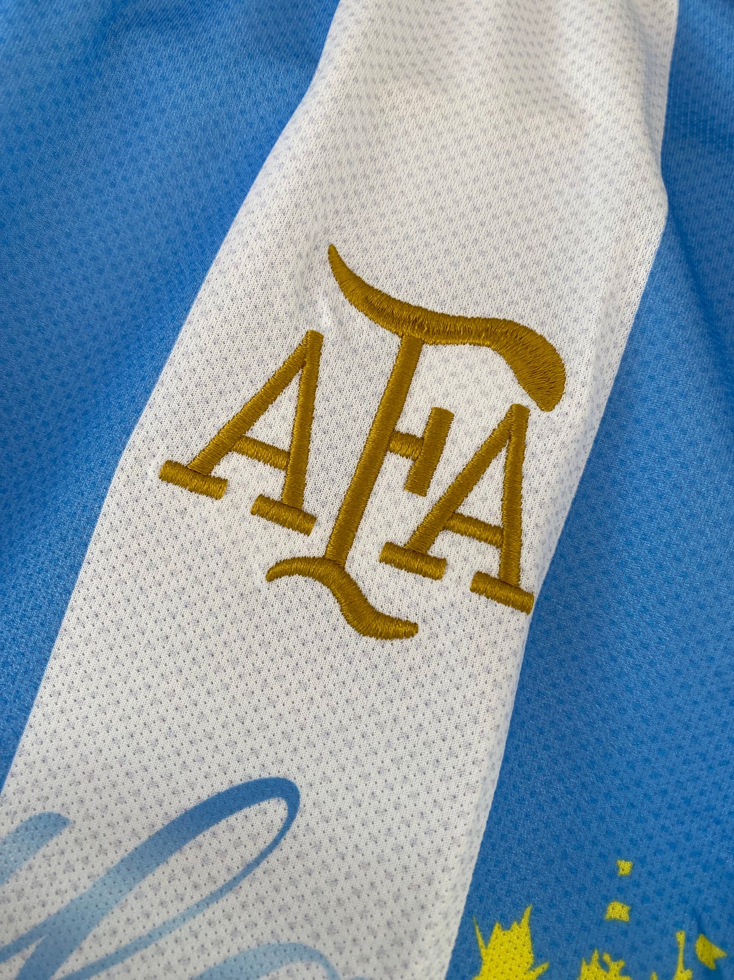 Argentina Plain back Half sleeve embroidery - P2000