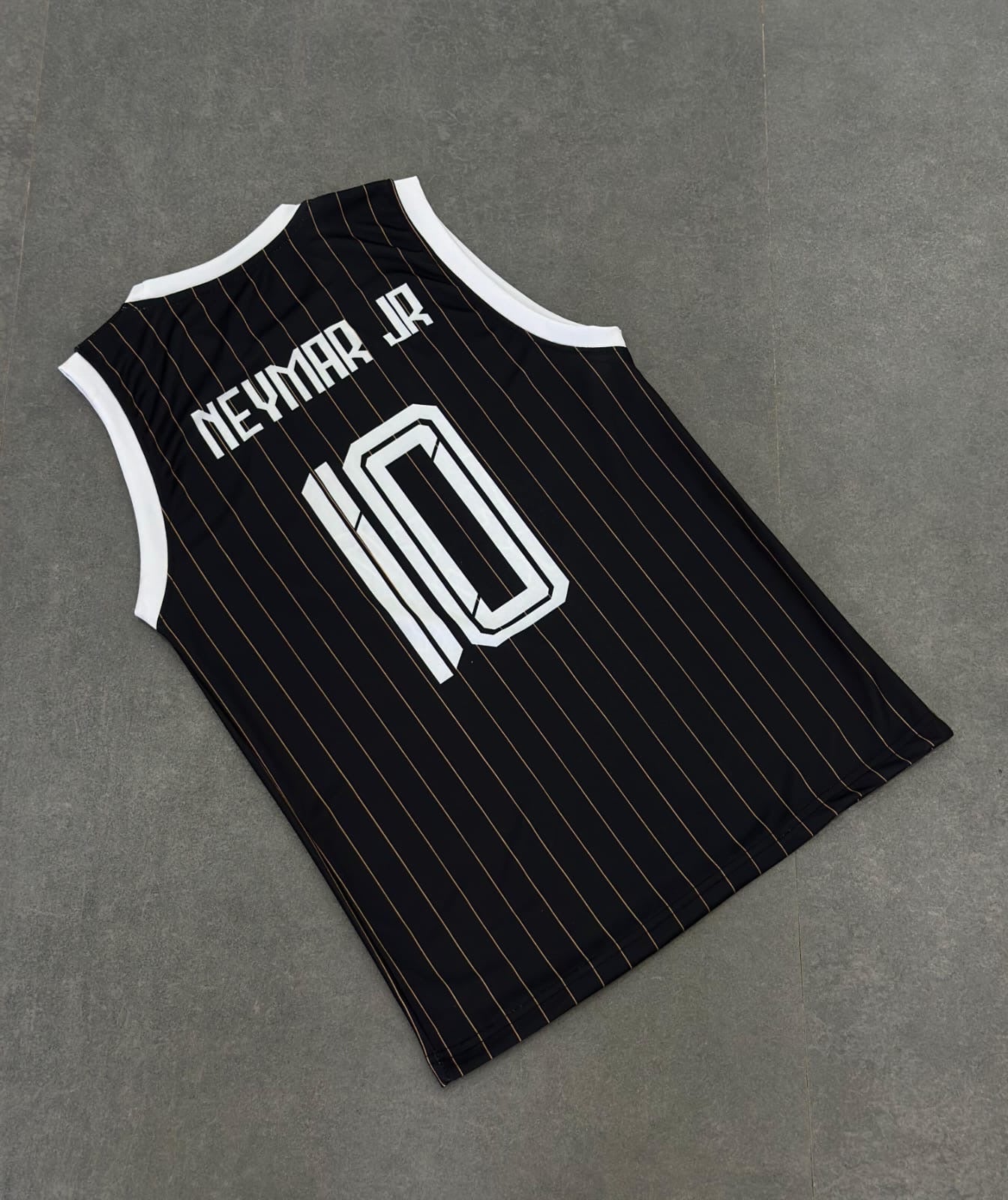 Santos Charlie Brown Neymar sleeves kit - Ms Retro Store p2000