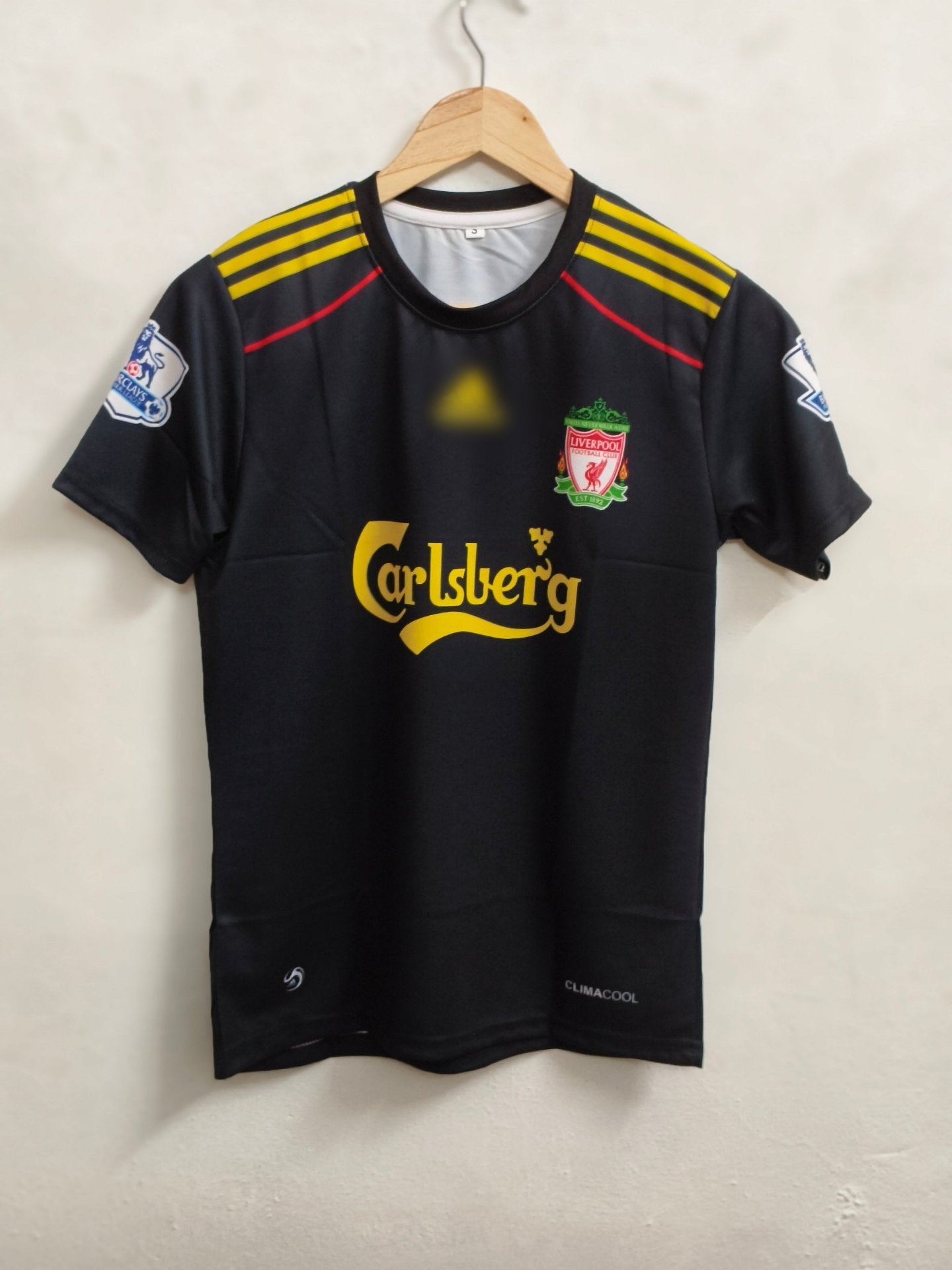 Liverpool 2009/10 home jersey gerrard P540 - ms retro store