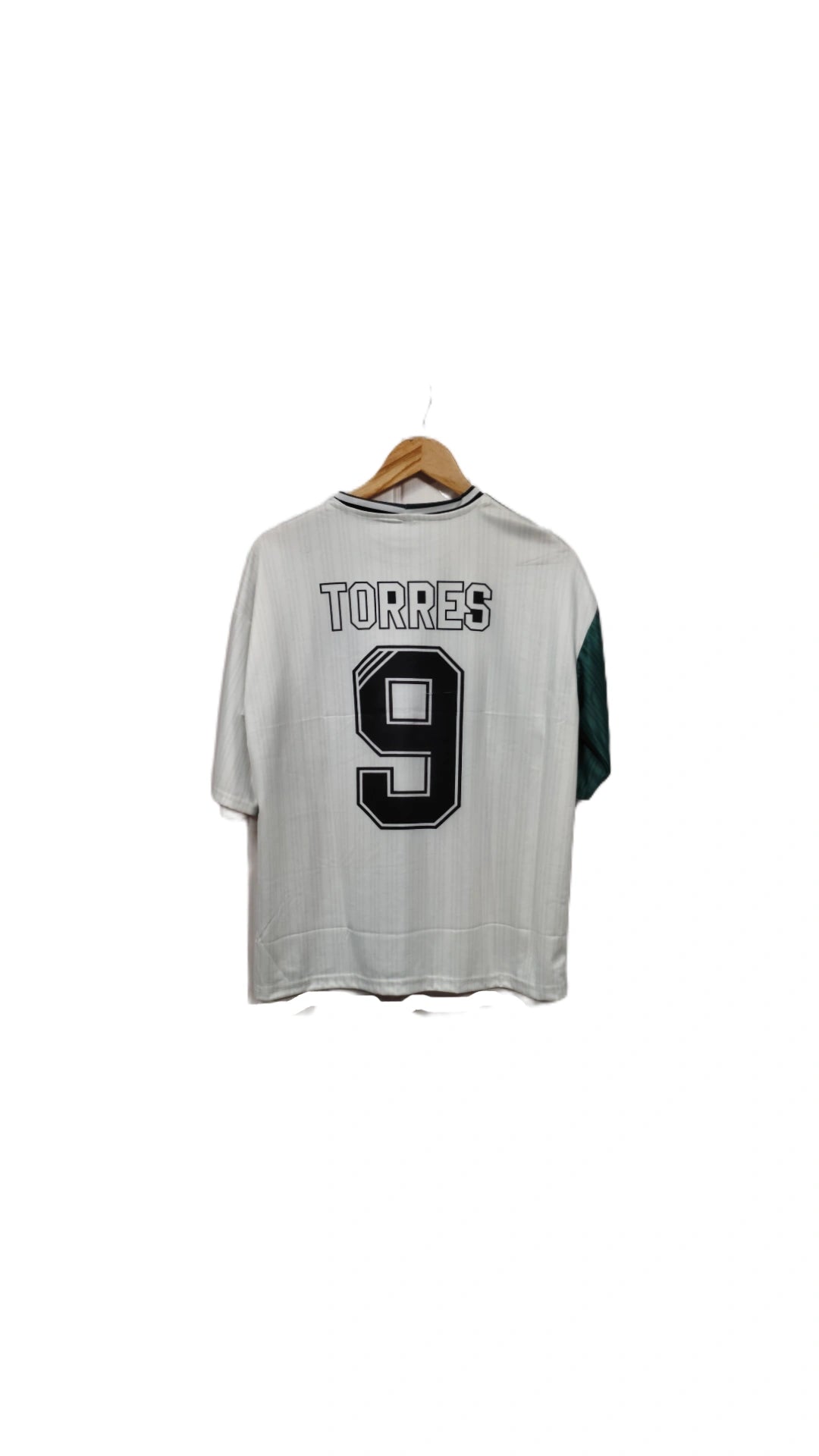Liverpool Grey Carlsberg Kit LFC Carlsberg Torres #9 Jersey, Size