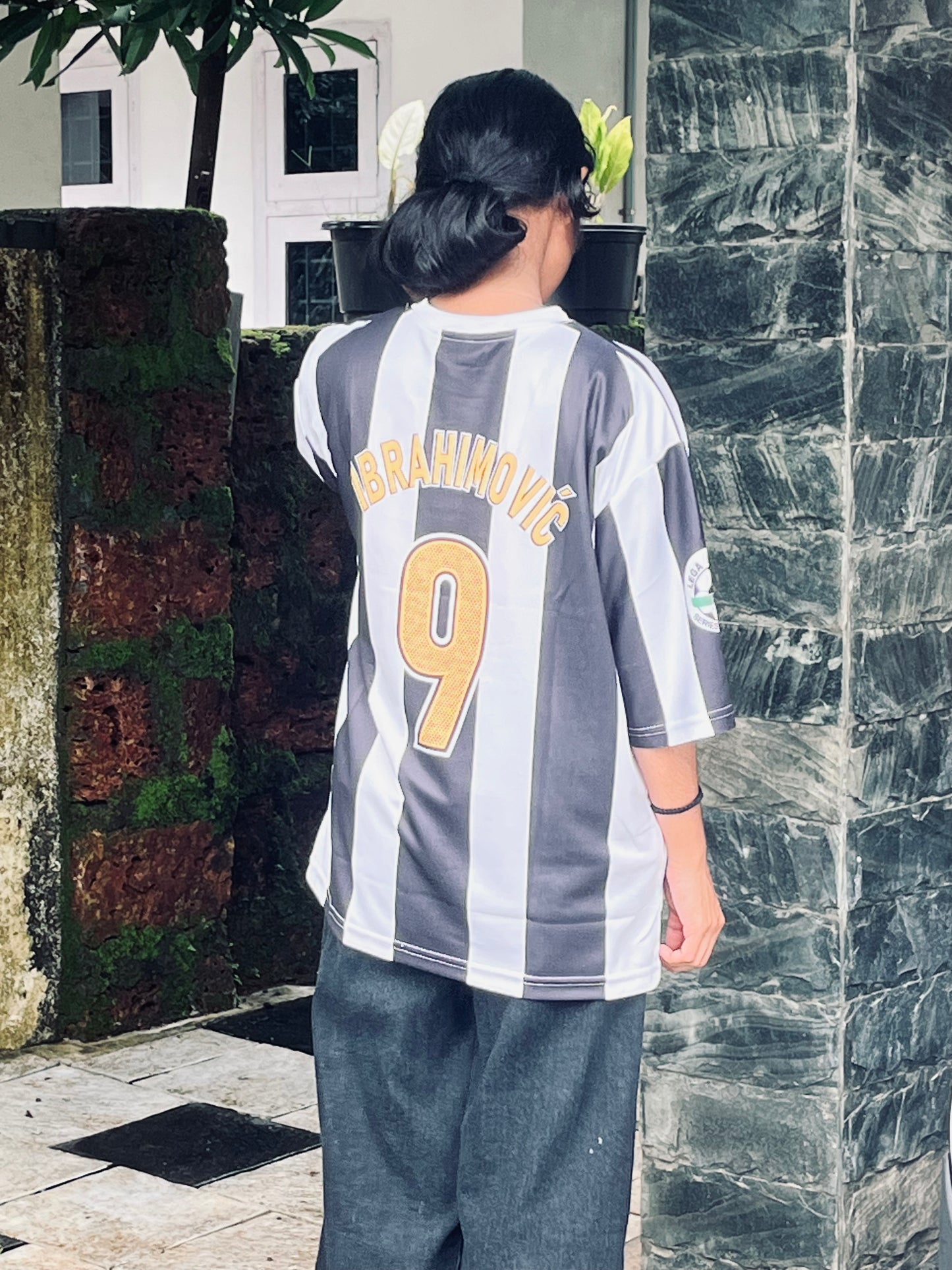 Juventus 2004/05 home jersey five sleeve - ms retro store